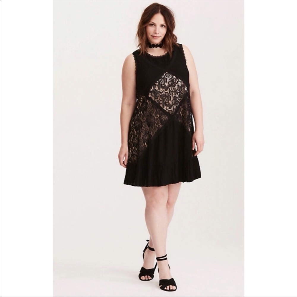 Torrid Mixed Fabric & Lace Trapeze Dress- Size 0